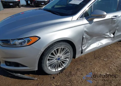 2016 Ford Fusion Se z USA, uszkodzony, nr VIN 3FA6P0T95GR166594